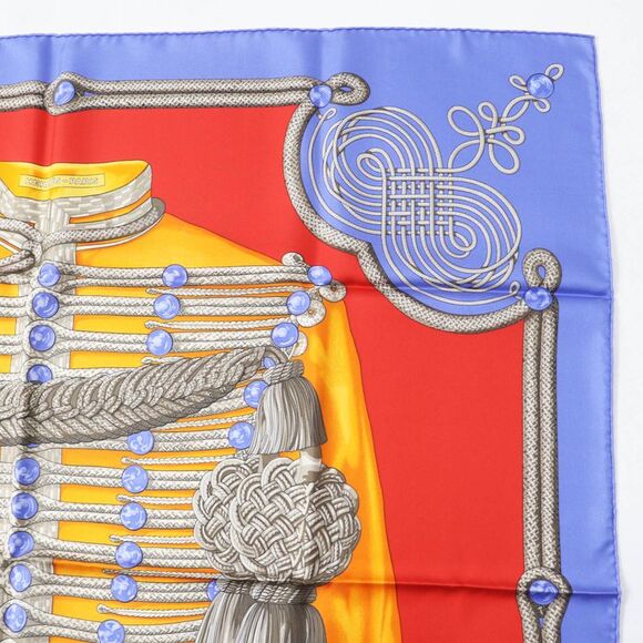 Pre Loved hermes Silk Scarf Military Jacket Design Women violet | purple Scarves - Picture 5 of 6